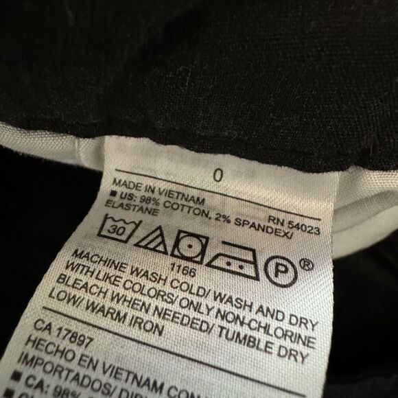 Old Navy Black Women’s Size 0 Shorts Everyday Shorts Cotton Blend Essential - Picture 9 of 14